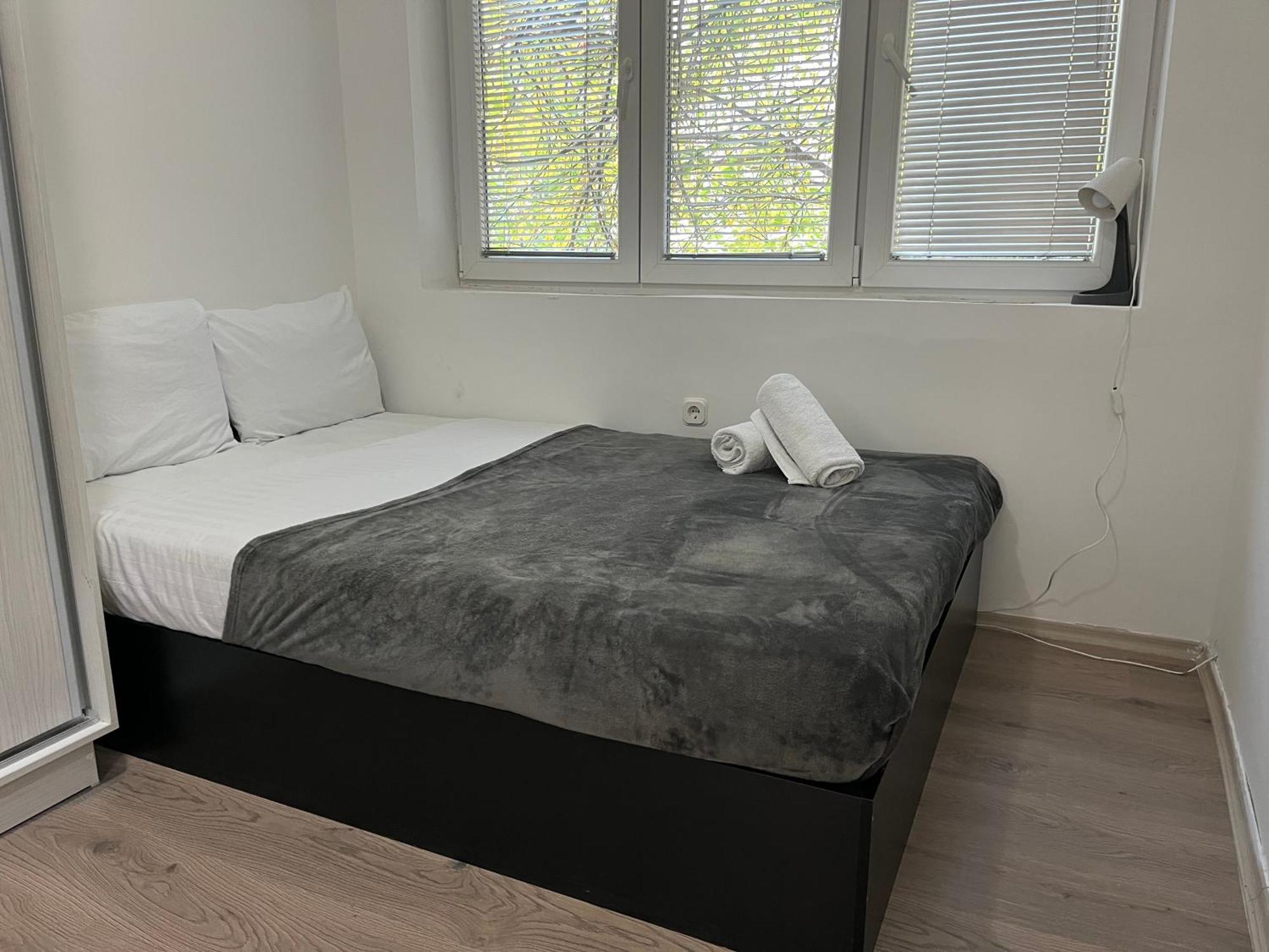 Central M - 5 Apartments Skopje Pokoj fotografie